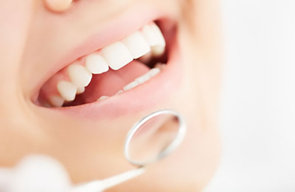 Cosmetic Concerns That Teeth Whitening Can Address